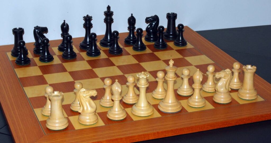 शतरंज कैसे खेलते हैं और खेल के नियम, How to Play Chess in hindi